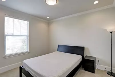 2406 Beall Street #D, Houston, TX 77008 - Photo 15