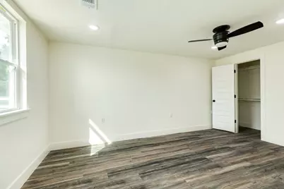 1200 Gifford Lane, Angleton, TX 77515 - Photo 19