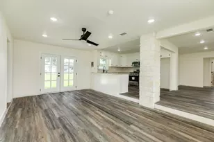 1200 Gifford Ln, Angleton, TX 77515 - Photo 15