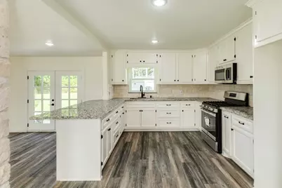 1200 Gifford Lane, Angleton, TX 77515 - Photo 13