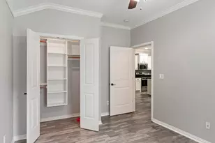 227 Greenleaf St, Huntsville, TX 77340 - Photo 19