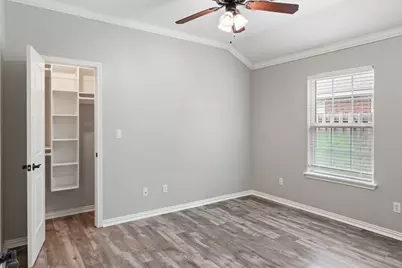 227 Green Leaf Street, Huntsville, TX 77340 - Photo 15