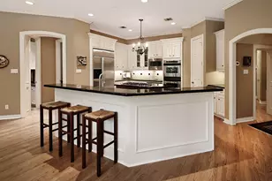 122 E Bracebridge Cir, The Woodlands, TX 77382 - Photo 15