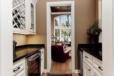 122 E Bracebridge Circle, The Woodlands, TX 77382 - Photo 13