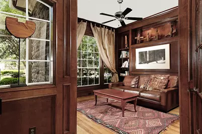 122 E Bracebridge Circle, The Woodlands, TX 77382 - Photo 11