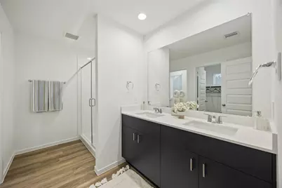 7718 Inwood Grove Lane, Houston, TX 77088 - Photo 23