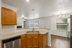 18401 Sunrise Oaks Ct, Montgomery, TX 77316 - Photo 15