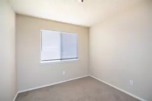 11047 Grassyglen Dr, Houston, TX 77064 - Photo 17