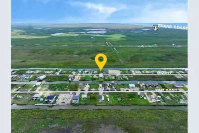 1392 Mabry Street, Gilchrist, TX 77617 - Photo 5