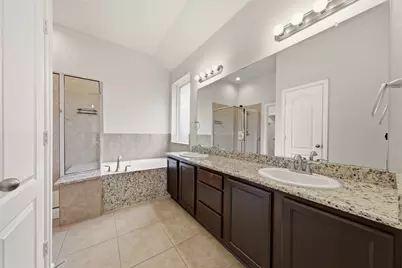 632 W Linnwood Drive, Woodbranch, TX 77357 - Photo 15