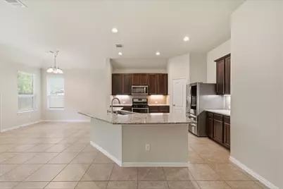 632 W Linnwood Drive, Woodbranch, TX 77357 - Photo 9