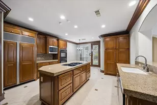 14239 Flower Creek Ln, Houston, TX 77077 - Photo 11