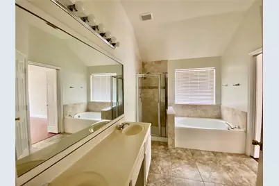 10323 Stanbrook Drive, Houston, TX 77089 - Photo 15