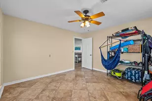 2823 Bayshore Dr, Bacliff, TX 77518 - Photo 37