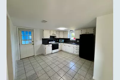 1116 6th Street, San Leon, TX 77539 - Photo 5