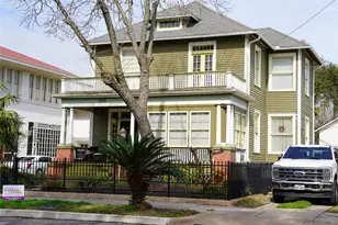 3016 Avenue O, Galveston, TX 77550 - Photo 3