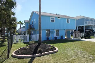 22205 Frio Dr, Galveston, TX 77554 - Photo 3