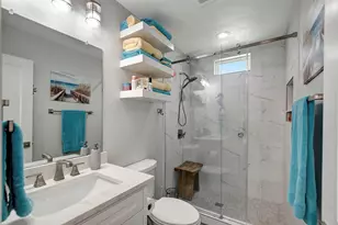 22205 Frio Dr, Galveston, TX 77554 - Photo 17