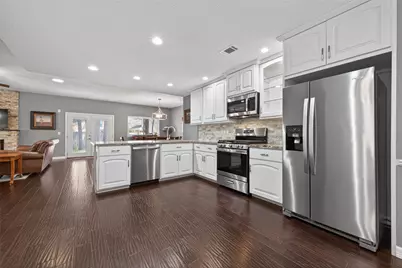 35 Sheep Meadow Place, The Woodlands, TX 77381 - Photo 23