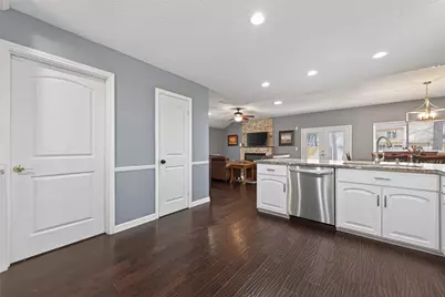 35 Sheep Meadow Place, The Woodlands, TX 77381 - Photo 19