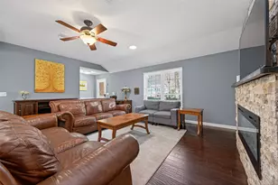 35 Sheep Meadow Pl, The Woodlands, TX 77381 - Photo 9