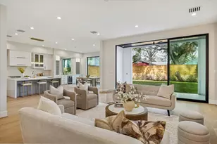 1014 Gardenia Dr, Houston, TX 77018 - Photo 7