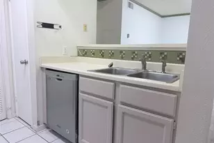 6500 Harbor Town Dr, Houston, TX 77036 - Photo 9