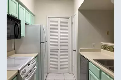 6500 Harbor Town Drive #3107, Houston, TX 77036 - Photo 5