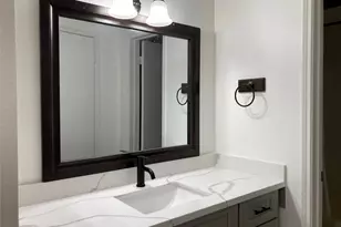 6500 Harbor Town Dr, Houston, TX 77036 - Photo 9