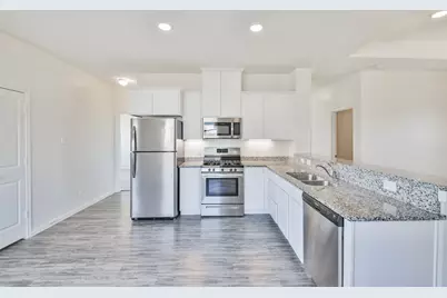 31 Road 5102B, Cleveland, TX 77327 - Photo 5