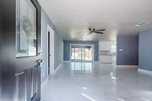 303 Spring Stream Bend, Montgomery, TX 77316 - Photo 5
