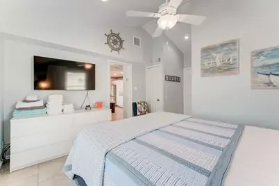 4211 Surf Drive, Galveston, TX 77554 - Photo 27