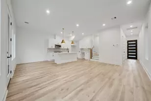 7625 Inwood Grv Ln, Houston, TX 77088 - Photo 9