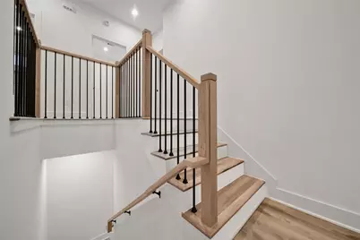 7625 Inwood Grove Lane, Houston, TX 77088 - Photo 19