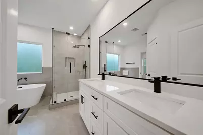 7625 Inwood Grove Lane, Houston, TX 77088 - Photo 27