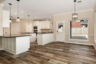 6 Thornbush Place, The Woodlands, TX 77381 - Photo 9