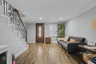 2217 Grover Ave, Galveston, TX 77551 - Photo 11