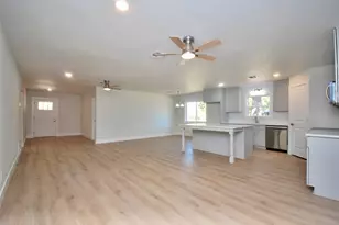316 N Penn, Flatonia, TX 78941 - Photo 9