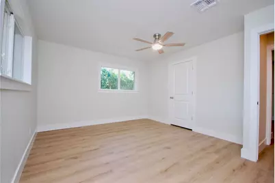 316 N Penn, Flatonia, TX 78941 - Photo 23