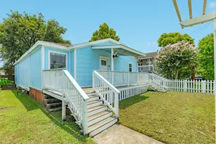 5507 Menard Ave, Galveston, TX 77551 - Photo 3