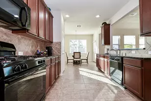 1915 Stieler Dr, Houston, TX 77049 - Photo 11