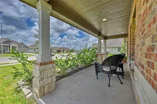 711 Davy St, Brenham, TX 77833 - Photo 3
