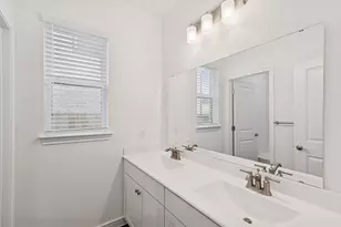 2835 Clapbread Ln, Rosenberg, TX 77471 - Photo 13