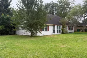 9303 Braes Bayou Dr, Houston, TX 77074 - Photo 5