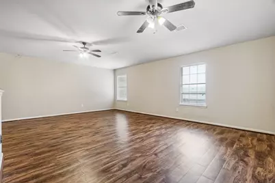 10611 Evergreen Street, Baytown, TX 77523 - Photo 15