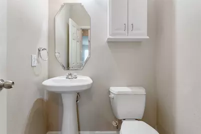 10611 Evergreen Street, Baytown, TX 77523 - Photo 9