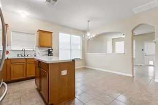 10611 Evergreen St, Baytown, TX 77523 - Photo 7