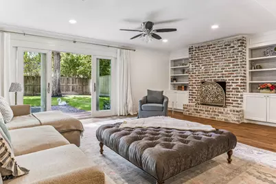 514 Bayou Knoll Drive, Houston, TX 77079 - Photo 3