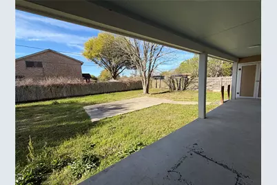 6421 S Ridgecrest Drive, Hitchcock, TX 77563 - Photo 11