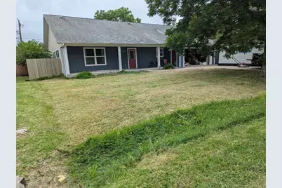 6421 S Ridgecrest Drive, Hitchcock, TX 77563 - Photo 1